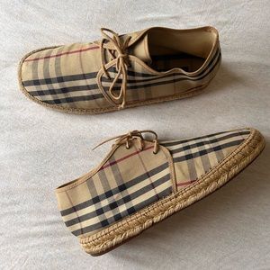 Burberry Lace Up Shoes Size 46 Euro